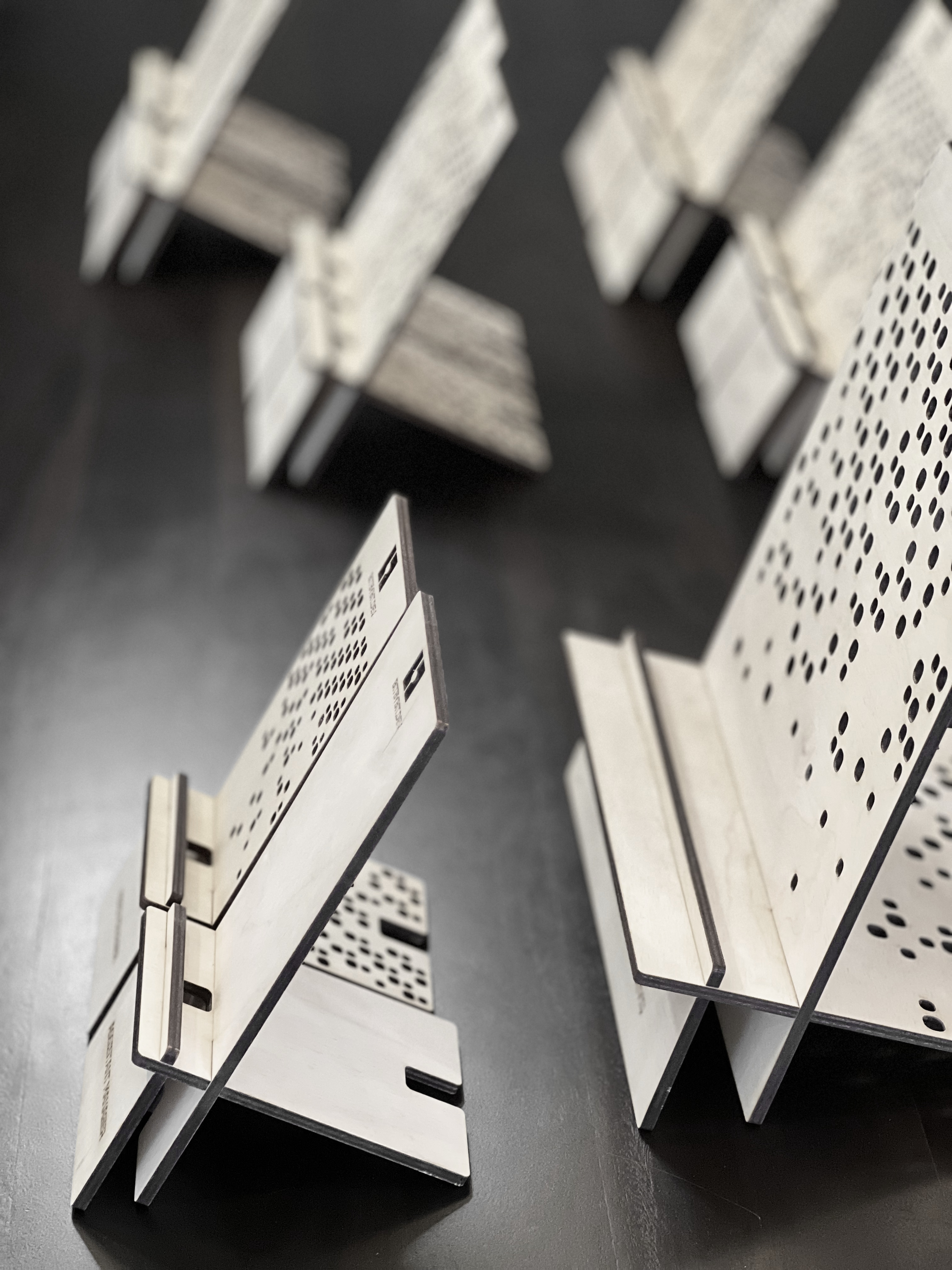 First Batch Of Droplets Phone Holders Produced 4